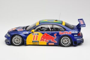 BMW M3 E46 GTR #11 Red Bull Interlagos 2005 AUTOart 1:18 80645 Kovina – slika 3 od 6