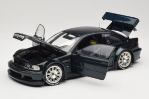 BMW M3 E46 GTR Street Emerald Green Minichamps 1:18 80430396025 Kovina – slika 2 od 8