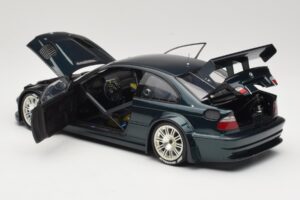 BMW M3 E46 GTR Street Emerald Green Minichamps 1:18 80430396025 Kovina – slika 5 od 8