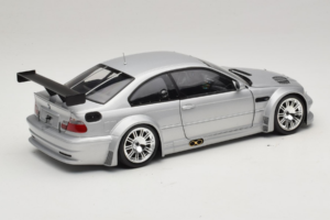 BMW M3 E46 GTR Street Srebrna Minichamps 1:18 100012100 Kovina – slika 3 od 8