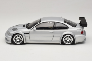 BMW M3 E46 GTR Street Srebrna Minichamps 1:18 100012100 Kovina – slika 4 od 8