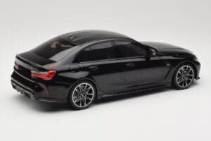 BMW M3 G80 Siv Metalik Minichamps 1:18 155020204 Kovina – slika 2 od 6