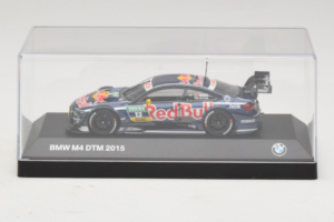 BMW M4 #13 Red Bull A. da Costa BMW Team RBM DTM 2015 Minichamps 1:43 80422405596 Kovina – slika 4 od 5