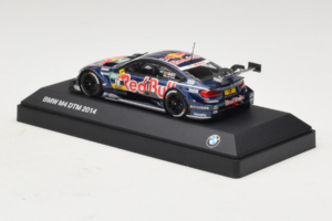BMW M4 #18 Red Bull A. da Costa BMW Team RBM DTM 2014 Minichamps 1:43 80422364863 Kovina – slika 3 od 5