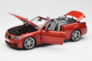 BMW M4 F83 Kabriolet Sakhir Oranžen Paragon 1:18 PA-97111 Kovina – slika 2 od 8