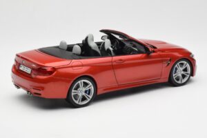 BMW M4 F83 Kabriolet Sakhir Oranžen Paragon 1:18 PA-97111 Kovina – slika 3 od 8