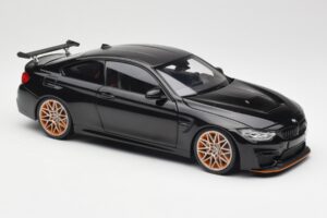 BMW M4 F82 GTS Sapphire Black Metallic Minichamps 1:18 110025220 Kovina – slika 6 od 8