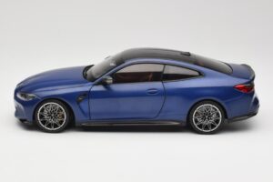BMW M4 G82 Moder Metallic Minichamps 1:18 113020123 Kovina – slika 4 od 8