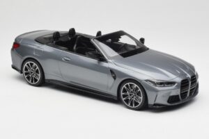 BMW M4 G82 Kabriolet Grey Metallic Minichamps 1:18 155021034 Kovina – slika 4 od 6