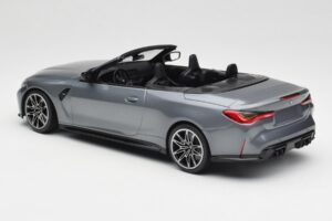 BMW M4 G82 Kabriolet Grey Metallic Minichamps 1:18 155021034 Kovina – slika 5 od 6