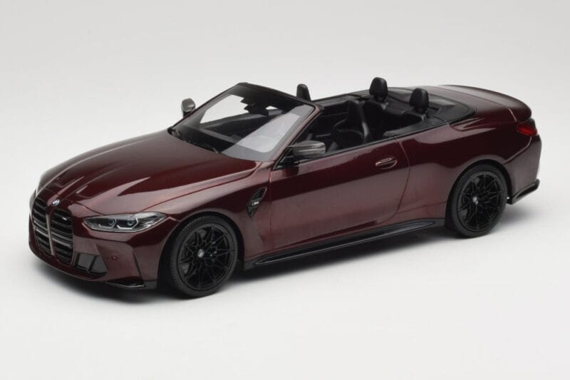 BMW M4 G83 Kabriolet Rdeč Metalik Minichamps 1:18 155021032 Kovina