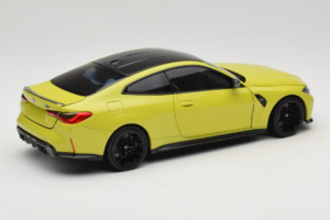 BMW M4 G82 Rumen Dealerska Izdaja Minichamps 1:18 80435A51949-R1 Kovina – slika 3 od 10