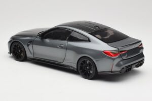 BMW M4 G82 Siv Metallic Minichamps 1:18 113020124 Kovina – slika 5 od 8