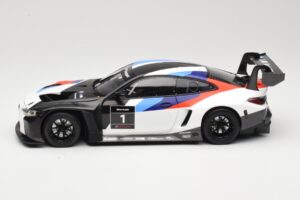 BMW M4 G82 GT3 Presentation 2021 Minichamps 1:18 80435A5D002 Kovina – slika 4 od 8