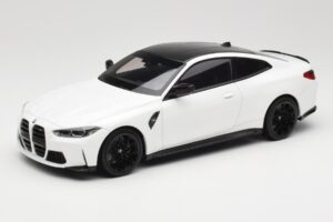 BMW M4 G82 Bela Minichamps 1:18 155020122 Kovina