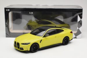 BMW M4 G82 Rumena Minichamps 1:18 155020120 Kovina – slika 6 od 6