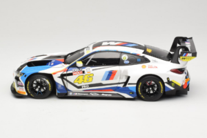 BMW M4 GT3 #46 V. Rossi / A. Farfus / M. Martin Team WRT 12 Hours of Bathurst 2023 Minichamps 1:18 113232146 Kovina – slika 4 od 8