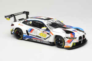 BMW M4 GT3 #46 V. Rossi / A. Farfus / M. Martin Team WRT 12 Hours of Bathurst 2023 Minichamps 1:18 113232146 Kovina – slika 6 od 8
