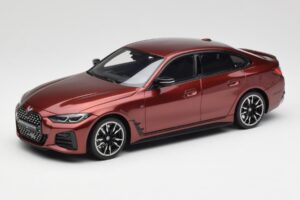 BMW M440i G26 Gran Coupe Aventurine Rdeč Otto 1:18 OT1075 Smola