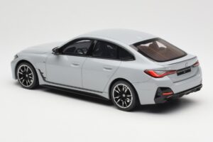 BMW M440i G26 Gran Coupe Brooklyn Siva Metalik Otto 1:18 OT454 Smola – slika 5 od 6