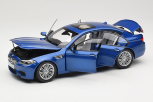 BMW M5 F10 Monte Carlo Blue Paragon 1:18 80432186352 Kovina – slika 2 od 8