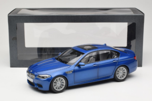BMW M5 F10 Monte Carlo Blue Paragon 1:18 80432186352 Kovina – slika 8 od 8