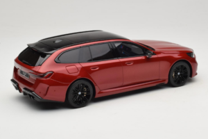BMW M5 G99 Touring Fire Red GT Spirit 1:18 GT964 Smola – slika 2 od 6