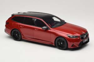 BMW M5 G99 Touring Fire Red GT Spirit 1:18 GT964 Smola – slika 4 od 6