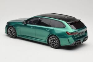 BMW M5 G99 Competition Touring Isle of Man Green GT Spirit 1:18 GT509 Smola – slika 5 od 6