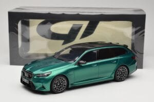 BMW M5 G99 Competition Touring Isle of Man Green GT Spirit 1:18 GT509 Smola – slika 6 od 6