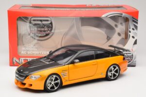 BMW M6 E63 AC Schnitzer Tension Yellow & Black Norev 1:18 183550 Kovina – slika 8 od 8