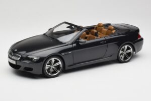 BMW M6 E64 Kabriolet Sapphire Black Kyosho 1:18 80430417424 Kovina