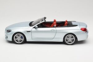 BMW M6 F12 Kabriolet Silverstone Silver Paragon 1:18 8043225656 Kovina – slika 4 od 8