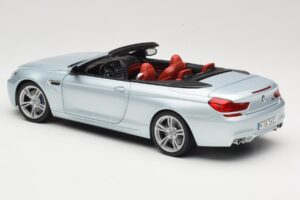 BMW M6 F12 Kabriolet Silverstone Silver Paragon 1:18 8043225656 Kovina – slika 7 od 8