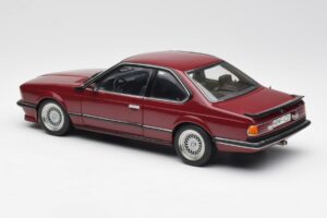 BMW M635 CSi E24 Karmin Rdeč AUTOart 1:18 70528 Kovina – slika 7 od 8