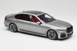 BMW M760i G12 V12 Final Edition Siv GT Spirit 1:18 GT478 Smola – slika 4 od 6