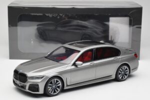 BMW M760i G12 V12 Final Edition Siv GT Spirit 1:18 GT478 Smola – slika 6 od 6