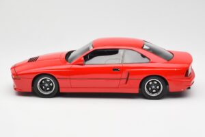BMW M8 E31 Prototype Rdeč Schuco 1:18 450020900 Kovina – slika 3 od 6