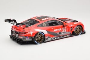 BMW M8 GTE RLL Racing #25 C. De Phillippi / B. Spengler Class Winners IMSA GP Road Atlanta 2020 Minichamps 1:18 155202995 Kov – slika 2 od 6