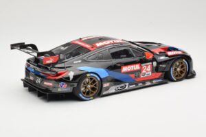 BMW M8 GTE RLL Racing #24 J. Krohn / J. Edwards Class Winners 24 Hours of Daytona 2020 Minichamps 1:18 155202924 Kovina – slika 2 od 6