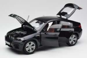 BMW X6 M F86 Črn Kyosho 1:18 80432157613 Kovina – slika 2 od 8