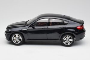 BMW X6 M F86 Črn Kyosho 1:18 80432157613 Kovina – slika 4 od 8