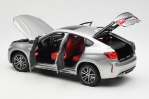 BMW X6 M F86 Donington Siva Metalik Norev 1:18 80432364886 Kovina – slika 5 od 8