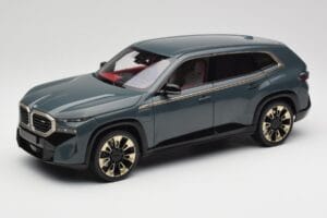 BMW XM G09 Isle of Man Green Minichamps 1:18 110023300 Kovina
