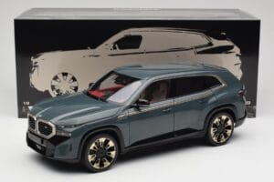BMW XM G09 Isle of Man Green Minichamps 1:18 110023300 Kovina – slika 8 od 8
