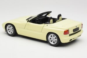 BMW Z1 Rumena Minichamps 1:18 180020104 Kovina – slika 7 od 8