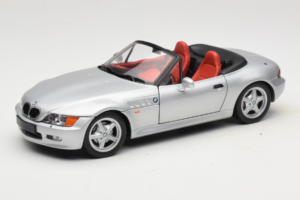 BMW Z3 Kabriolet Srebrna UT Models 1:18 20402 Kovina