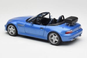 BMW Z3 M Roadster Z Prtljažnikom Modra Metalik UT Models 1:18 20416 Kovina – slika 7 od 8