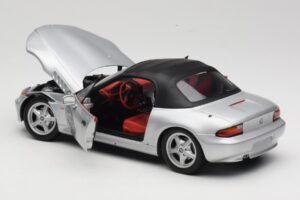 BMW Z3 Roadster 1.8 Srebrn UT Models 1:18 20404 Kovina – slika 5 od 8