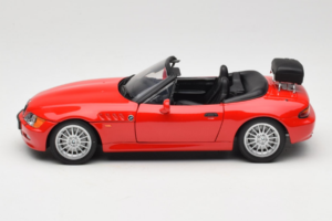BMW Z3 Roadster 1.9 Rdeč Dealerska Izdaja UT Models 1:18 80439423068 Kovina – slika 4 od 8